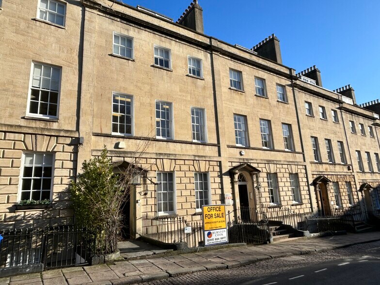 25-26 Berkeley Sq, Bristol à vendre - Photo de l’immeuble – Image 3 sur 12