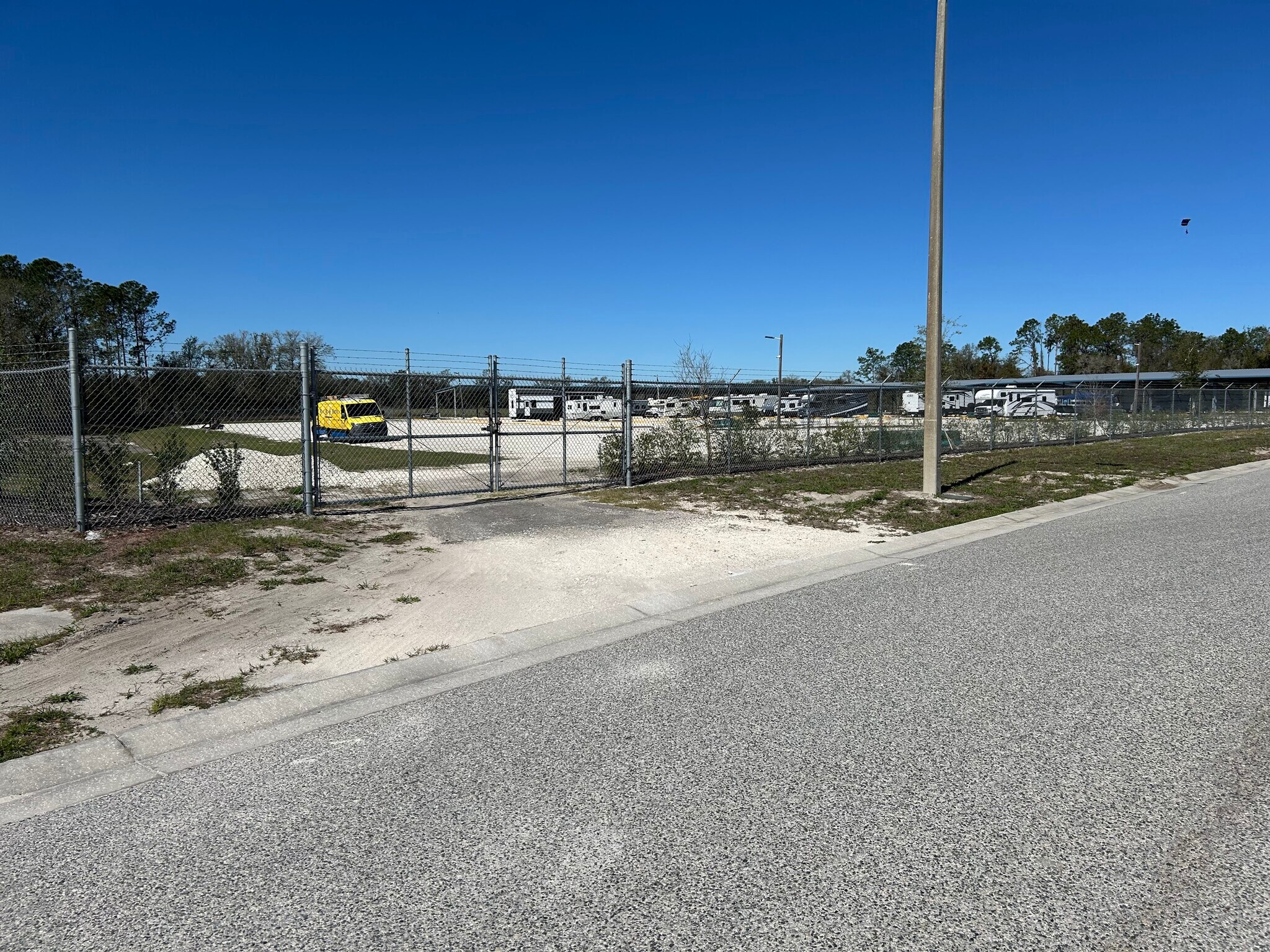 4001 Trump pl, Zephyrhills, FL à louer Autre– Image 1 sur 3