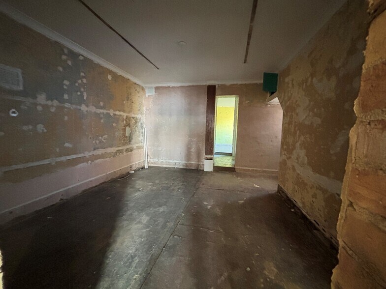 20 Bridge St, Leighton Buzzard à louer - Photo de l’immeuble – Image 3 sur 9