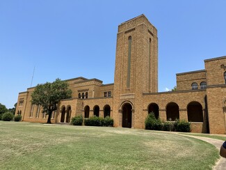 Plus de détails pour 700 Melba Ave, Gladewater, TX - Bureau à louer