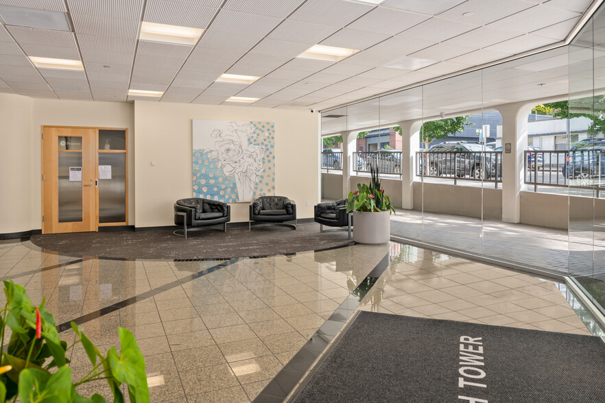100 W Harrison St, Seattle, WA à louer - Photo intérieure – Image 3 sur 7