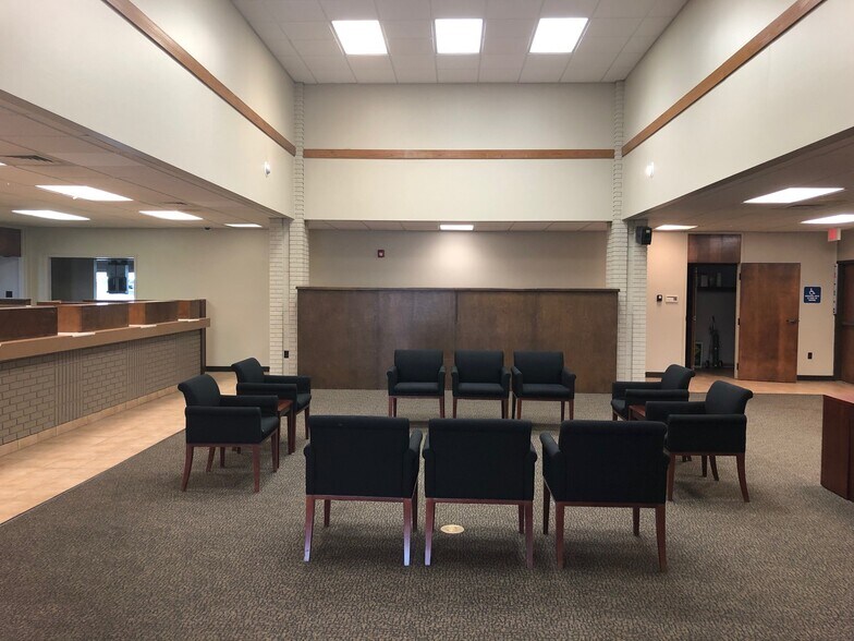 1500 W Dewitt Henry Dr, Beebe, AR à vendre - Photo intérieure – Image 2 sur 8