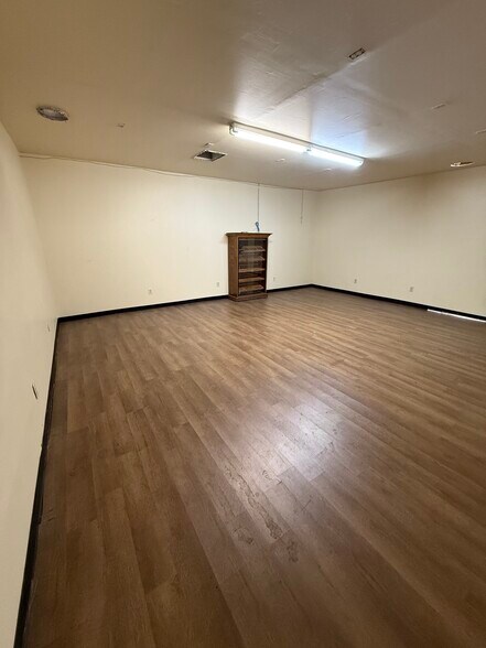 9927 Campo Rd, Spring Valley, CA à louer - Photo intérieure – Image 3 sur 4