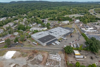 75 Old Broadway E, North Haven, CT - VUE AÉRIENNE  vue de carte - Image1