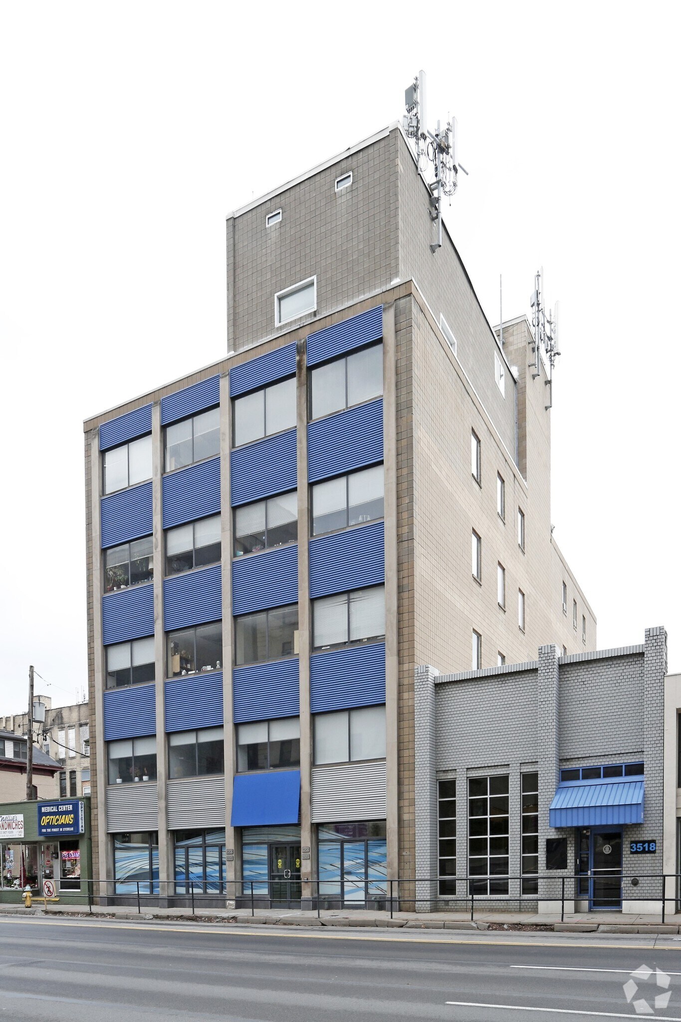 3520 Fifth Ave, Pittsburgh, PA à vendre Photo de l’immeuble– Image 1 sur 7