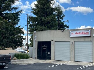 Plus de détails pour 8724-8728 8th St, Rancho Cucamonga, CA - Industriel/Logistique à louer