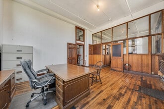 4403 St Clair Ave, Cleveland, OH à louer Photo intérieure– Image 1 sur 7