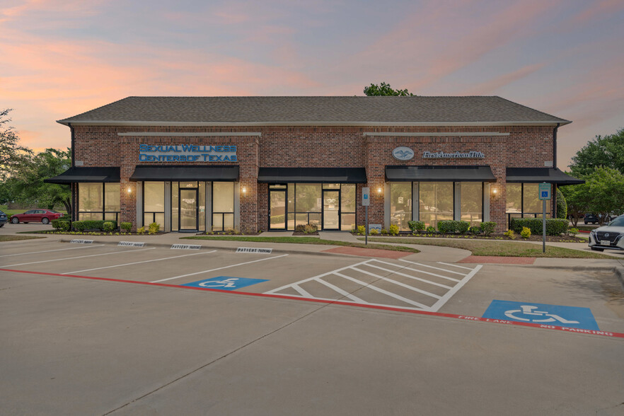 6225 Colleyville Blvd, Colleyville, TX à louer - Photo de l’immeuble – Image 2 sur 16