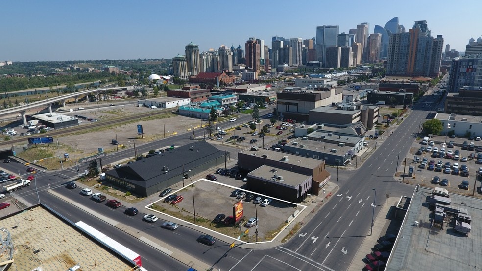 1420 11th Ave SW, Calgary, AB à vendre - Autre – Image 2 sur 4