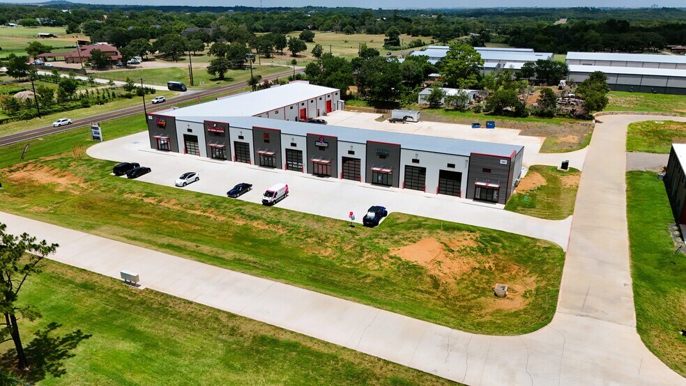 304 FM 1830, Argyle, TX à louer - Photo de l’immeuble – Image 3 sur 5
