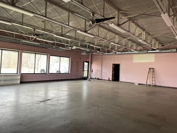 540 Kelley Blvd, North Attleboro, MA à louer - Photo intérieure – Image 2 sur 2