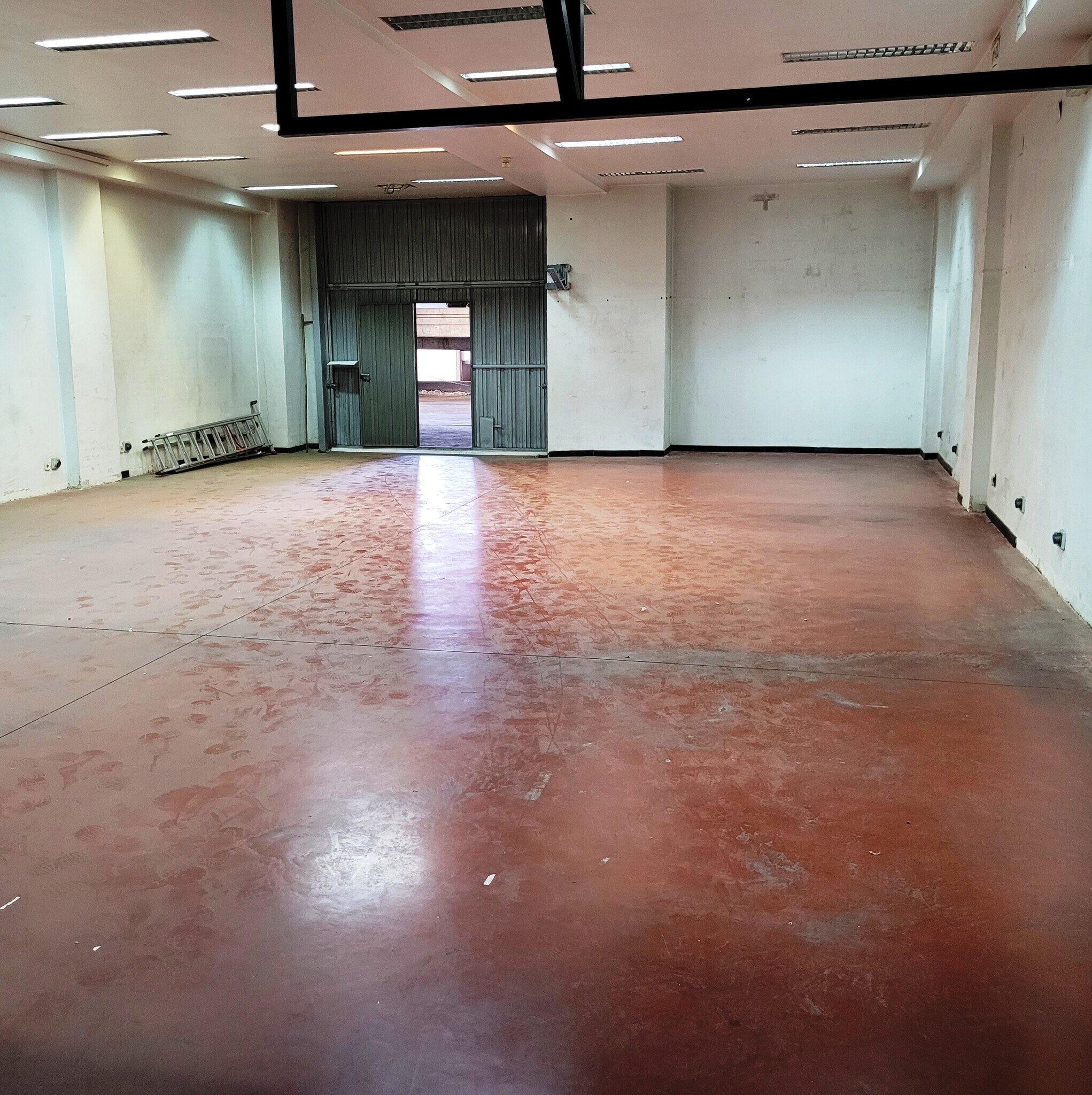 Calle de María Tubau, Madrid, Madrid à louer Photo intérieure– Image 1 sur 2