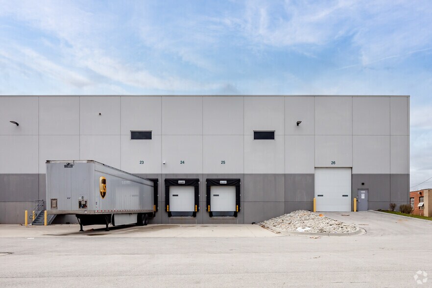 1055-1065 Sesame St, Bensenville, IL à louer - Photo de l’immeuble – Image 3 sur 3