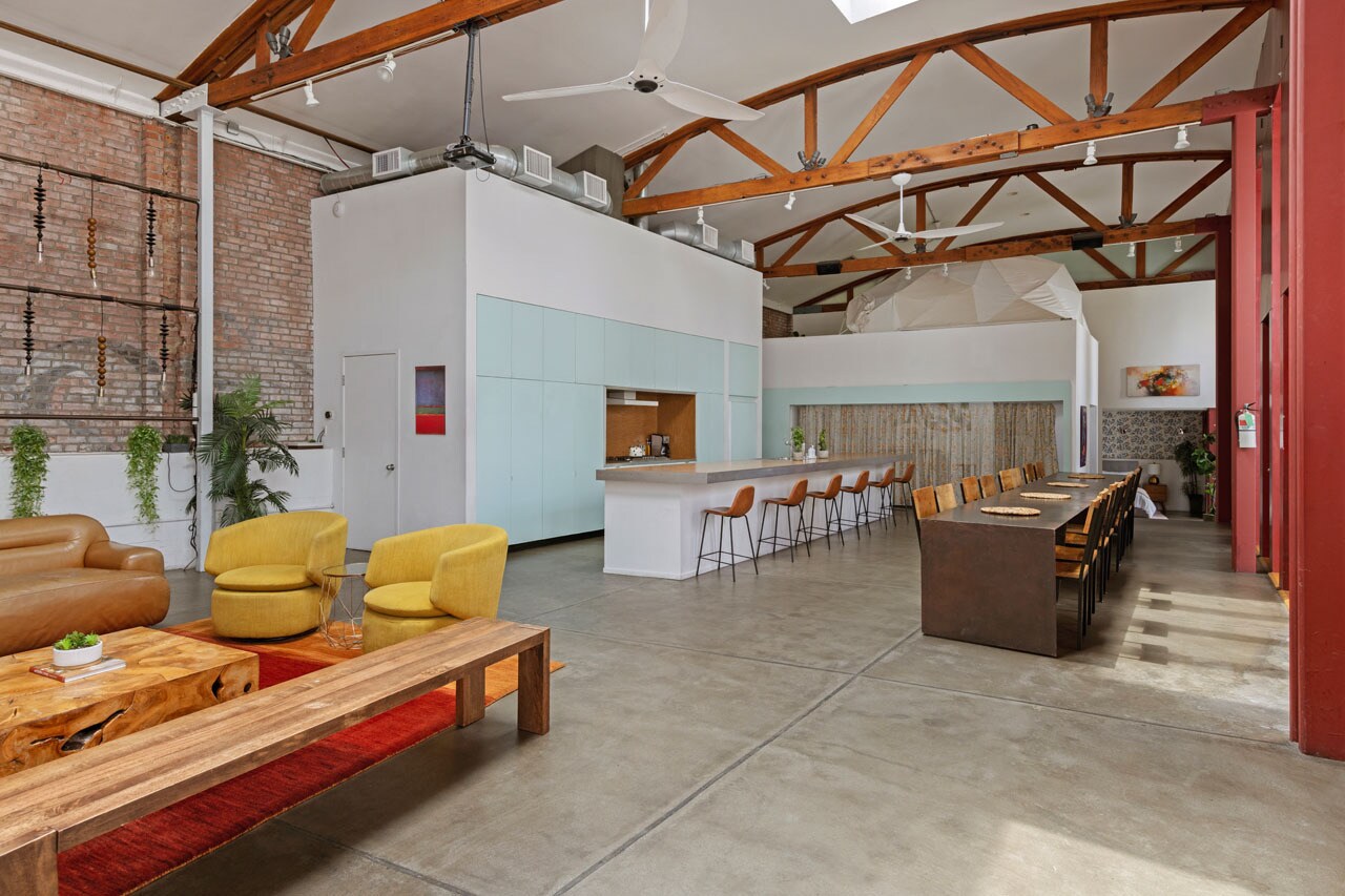 718 N Figueroa St, Los Angeles, CA à louer Photo de l’immeuble– Image 1 sur 29