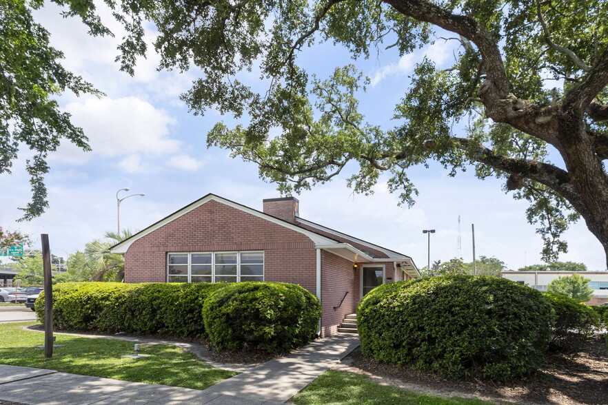 858 Convention St, Baton Rouge, LA à vendre - Photo principale – Image 1 sur 1