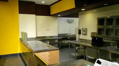 2086 Newpark Mall, Newark, CA à louer Photo intérieure– Image 1 sur 1