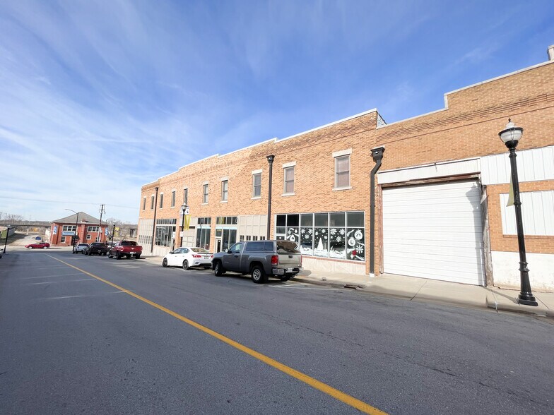 509 W Olive St, Springfield, MO à vendre - Photo de l’immeuble – Image 2 sur 10