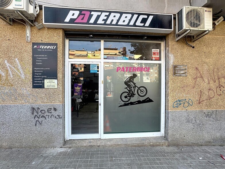 Local commercial dans Paterna à louer - Photo de l’immeuble – Image 2 sur 22