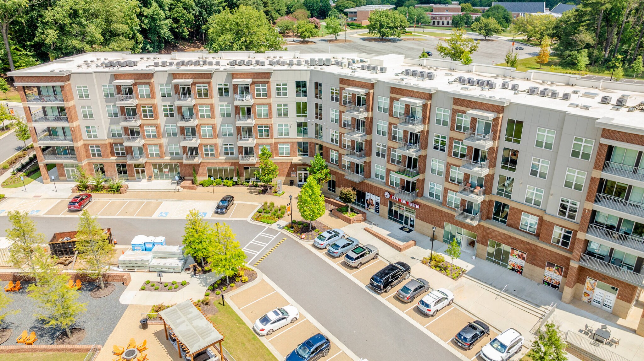 2960 Flowers Rd. S, Atlanta, GA à louer Photo de l’immeuble– Image 1 sur 12