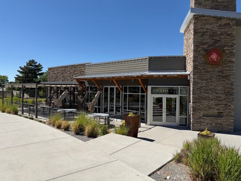 7307 S Canyon Center Pky, Cottonwood Heights, UT à vendre - Photo de l’immeuble – Image 1 sur 14