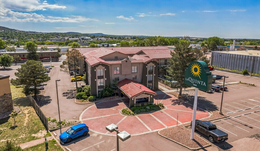 4385 Sinton Rd, Colorado Springs, CO à vendre - Photo de l’immeuble – Image 3 sur 37