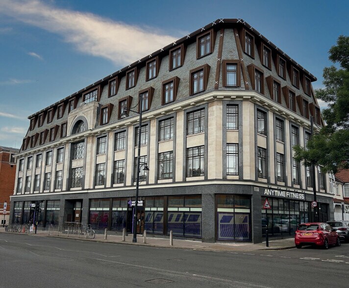 3 & 7 Acre Lane, Londres à vendre - Photo de l’immeuble – Image 2 sur 4