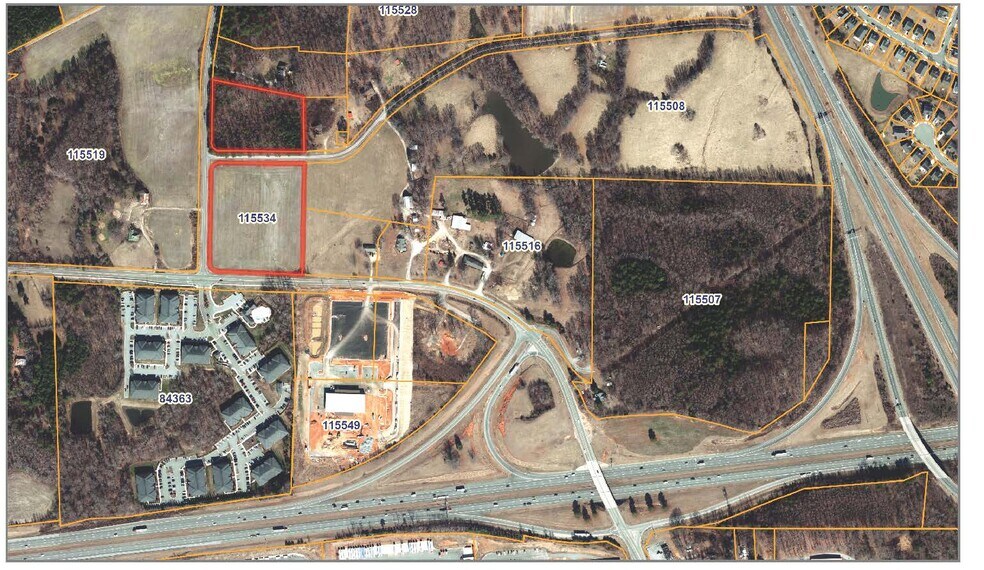 3711 McConnell Rd, Greensboro, NC à vendre - Photo de l’immeuble – Image 1 sur 1
