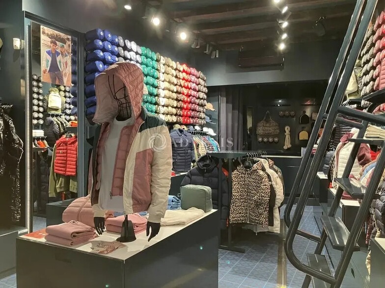 Local commercial dans Bourges à louer - Photo intérieure – Image 3 sur 3