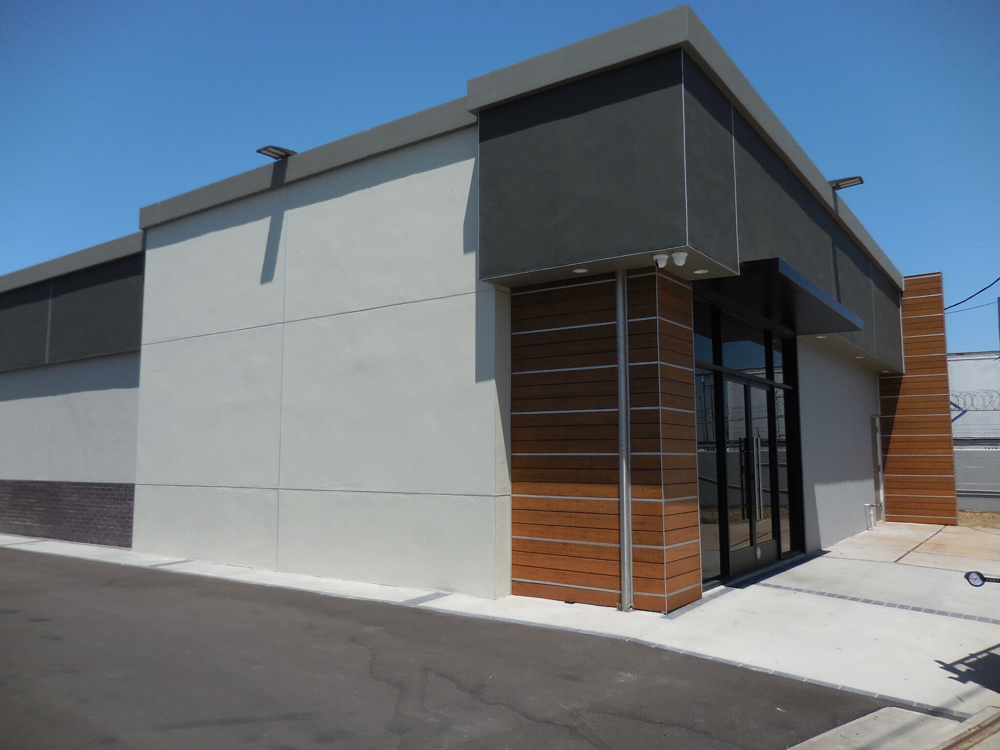 1439 Plaza Del Amo, Torrance, CA à vendre Photo principale– Image 1 sur 26