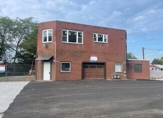 Plus de détails pour 2627 Waynesburg Dr SE, Canton, OH - Local commercial à vendre