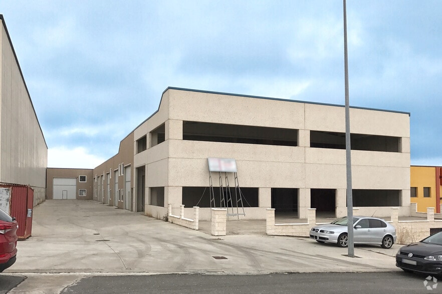 Industriel/Logistique dans Ávila, Ávila à louer - Photo principale – Image 1 sur 4