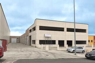 Plus de détails pour Industriel/Logistique à louer