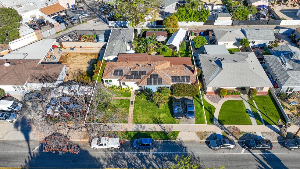 6254 Cahuenga Blvd, North Hollywood, CA à vendre - Photo principale – Image 1 sur 22