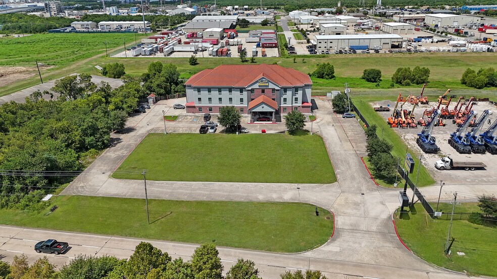 0 Texas 146, La Porte, TX à vendre - Photo de l’immeuble – Image 2 sur 13