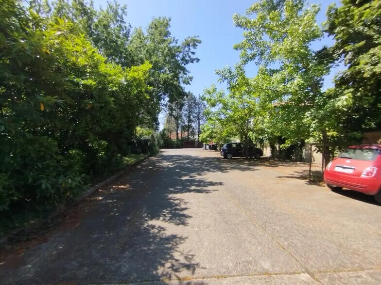 Bureau dans Portet-sur-Garonne à vendre - Photo de l’immeuble – Image 2 sur 12