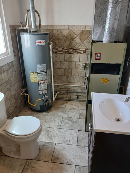 149-153 S Maine St, Fallon, NV à louer - Photo de l’immeuble – Image 3 sur 5