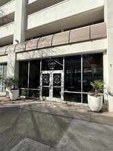 1135 Lady St, Columbia, SC à louer Photo de l’immeuble– Image 1 sur 4