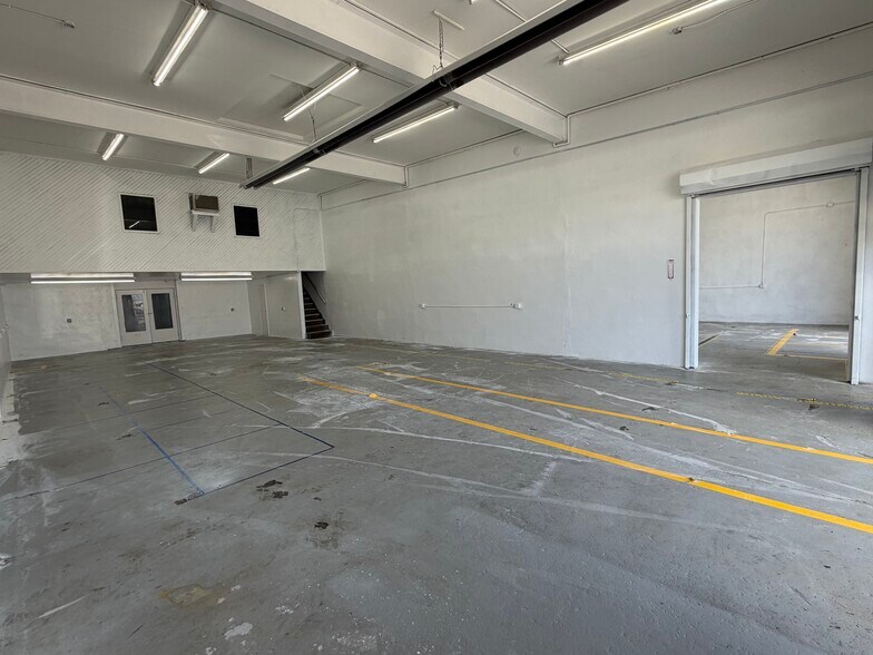 202-220 Vanderpool St, Newark, NJ à louer - Photo de l’immeuble – Image 3 sur 6