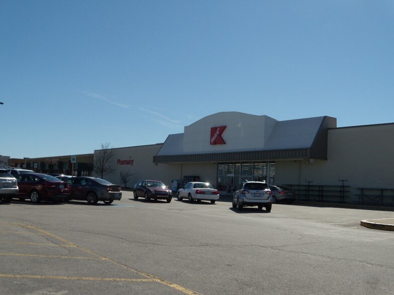 1300 US Highway 127, Frankfort, KY à louer - Photo de l’immeuble – Image 1 sur 8