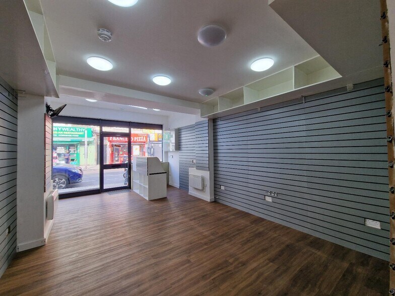 5 Brecknock Rd, Londres à louer - Photo intérieure – Image 2 sur 5
