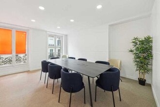 242 Rue De Rivoli, Paris à louer Photo intérieure– Image 1 sur 9