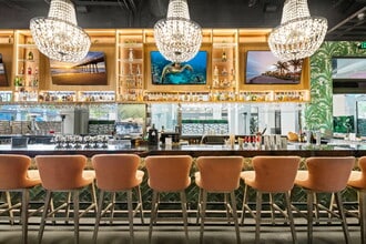 500 N Andrews Ave, Fort Lauderdale, FL à louer Photo intérieure– Image 1 sur 36