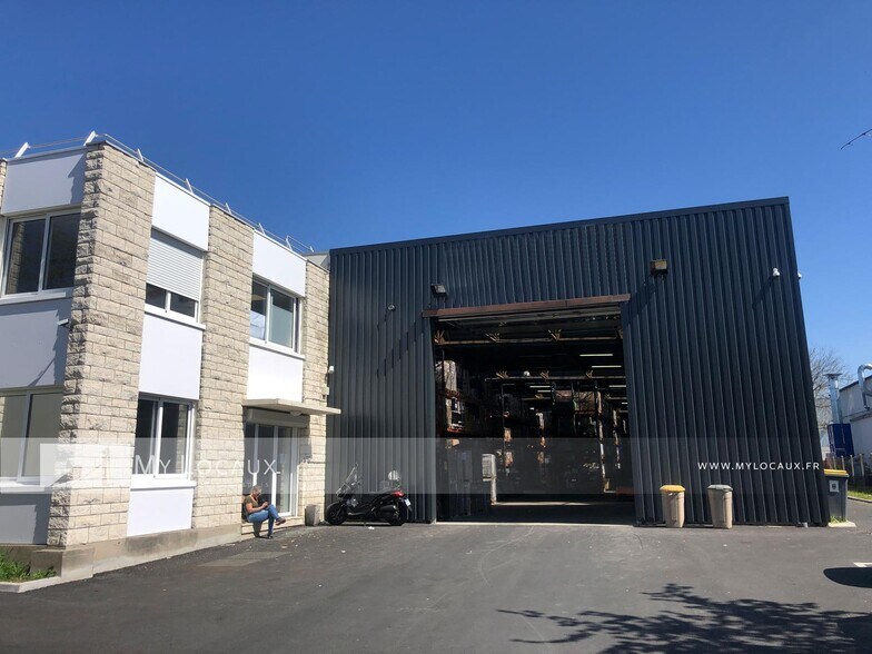 Industriel/Logistique dans Gennevilliers à louer - Photo de l’immeuble – Image 1 sur 8