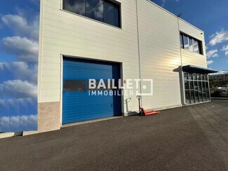 Plus de détails pour Local commercial à louer