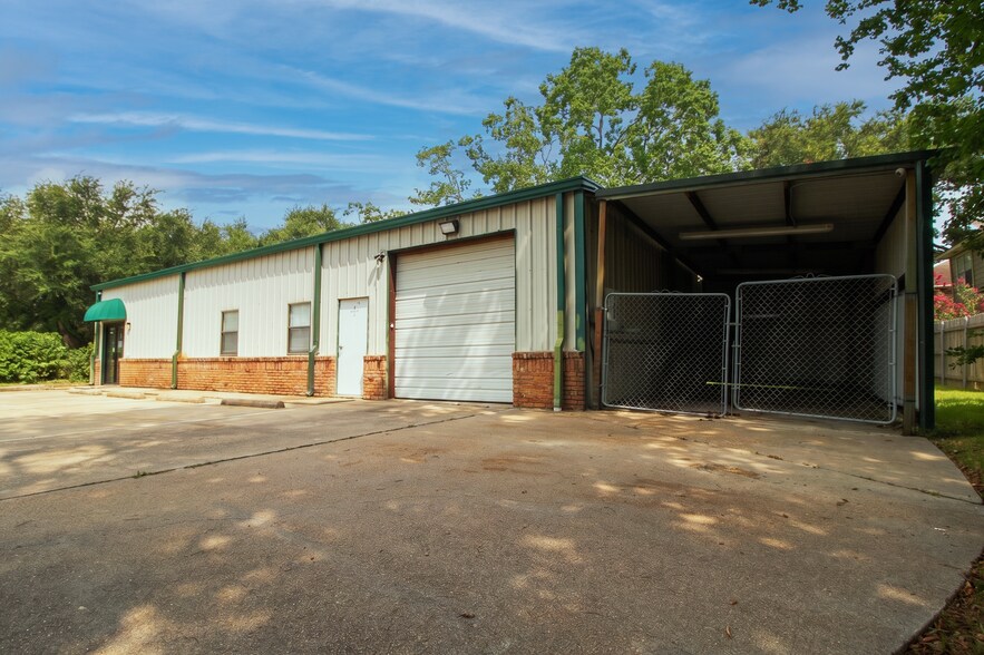 404 Newport Blvd, League City, TX à vendre - Photo de l’immeuble – Image 2 sur 43