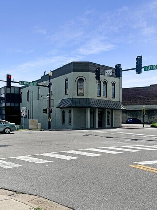 Plus de détails pour 205 Patton St, Danville, VA - Bureau à louer