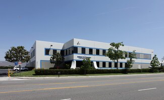 Plus de détails pour 2375 Railroad St, Corona, CA - Industriel/Logistique à louer