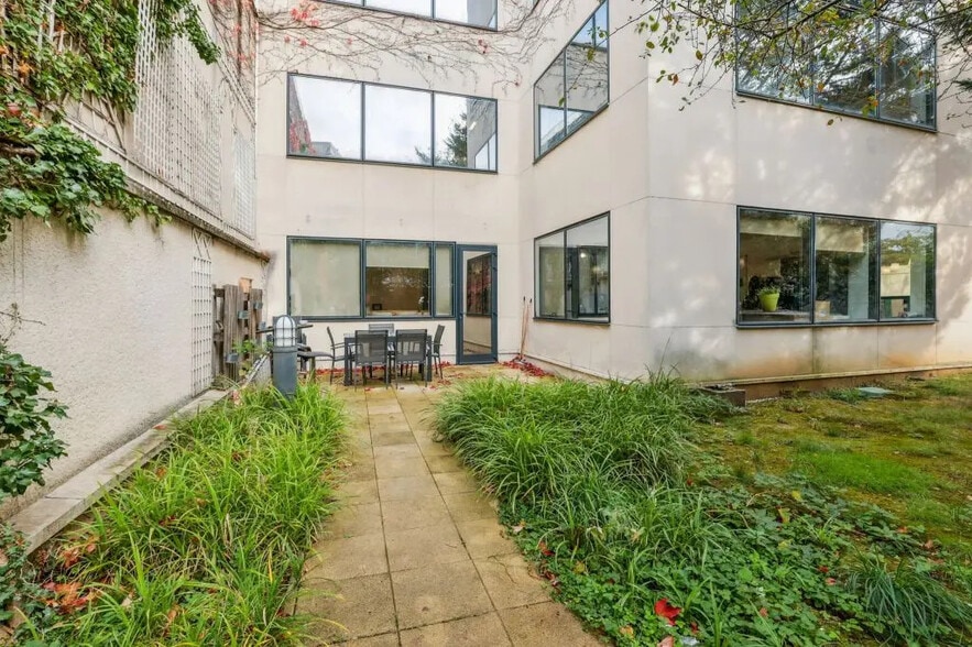 8-10 Rue De La Ferme, Boulogne-Billancourt à louer - Photo de l’immeuble – Image 2 sur 12