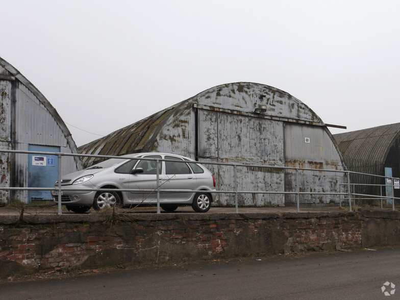 Boughton Industrial Estate, Boughton à vendre - Photo de l’immeuble – Image 2 sur 3