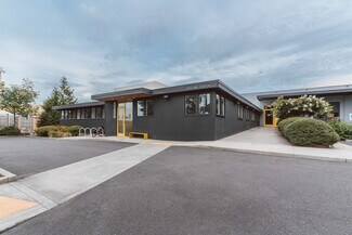 Plus de détails pour 100 NE Farragut St, Portland, OR - Industriel/Logistique à louer